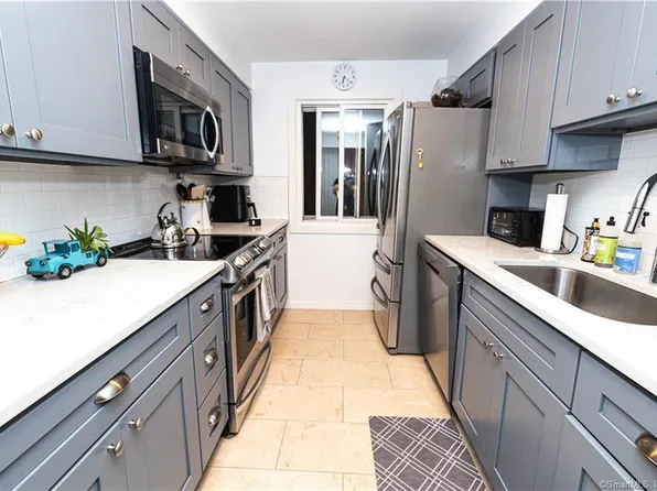 1492 North Avenue #201, Bridgeport, CT 06604