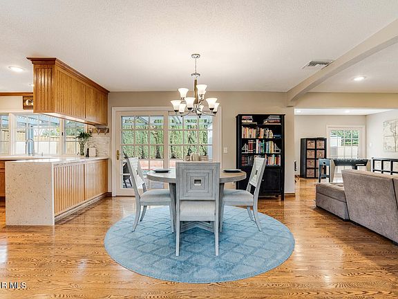 5th image of 31939 Lyndbrook Ct