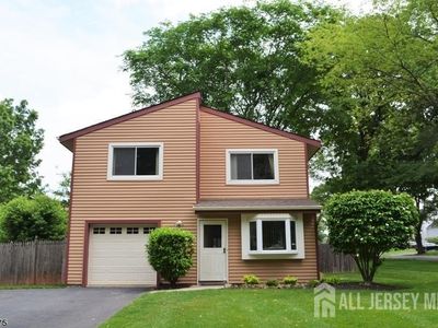 2 Long St, Piscataway, NJ, 08854