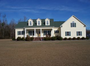 1519 Piney Neck Rd, Vanceboro, NC 28586