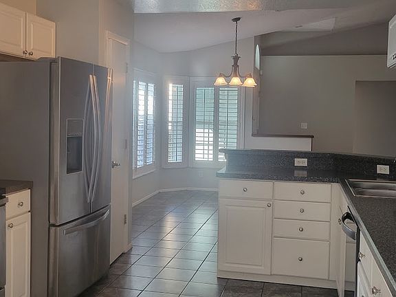 Rhanbout kitchen 2_11082022