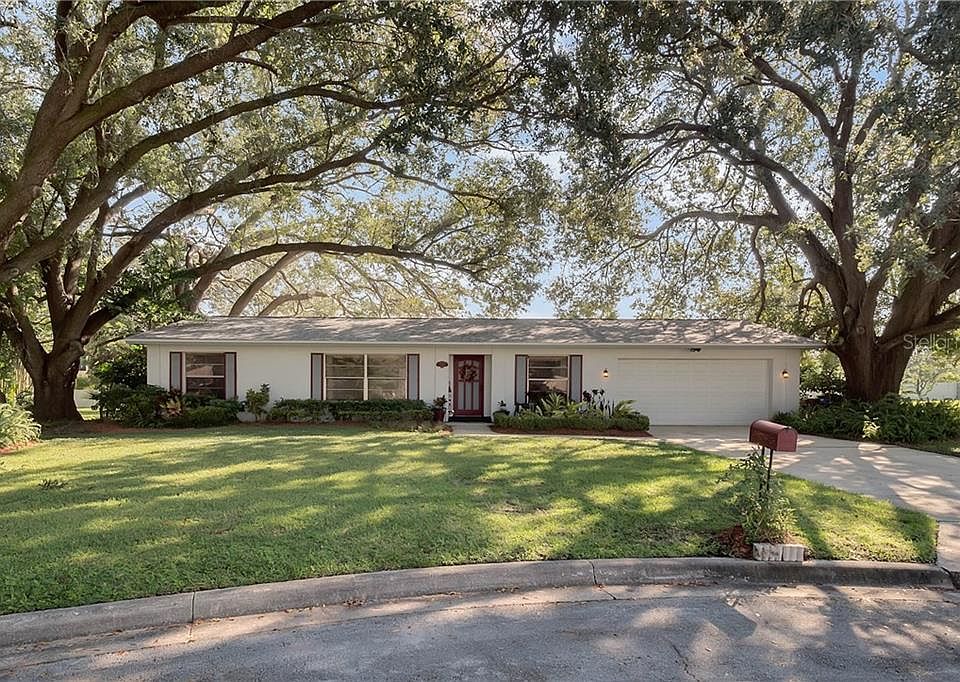 1st image of 700 Tangelo Ct