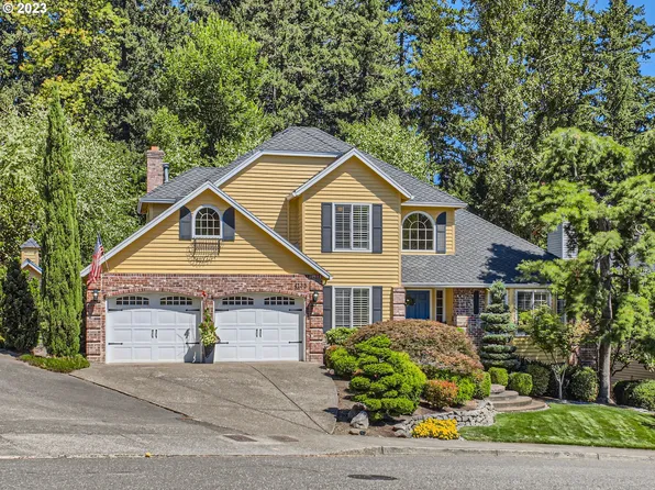 4135 SW Comus St, Portland, OR 97219