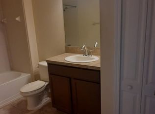 2014 Hawks View Dr, Ruskin, FL 33570