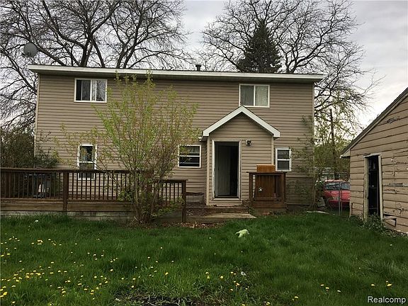 2nd image of 2055 Hillsdale Dr