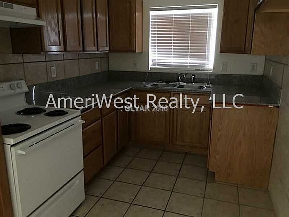 4th image of 2200 Van Patten Pl