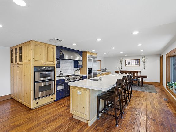 4th image of 6112 Breeze Cir