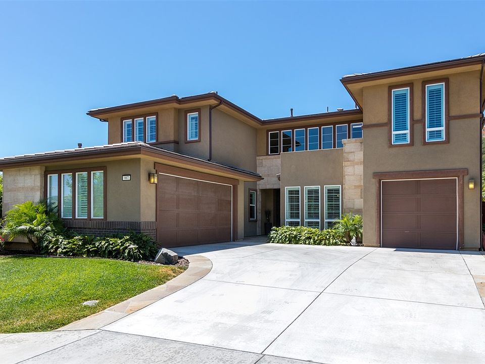 1st image of 997 Tucana Dr