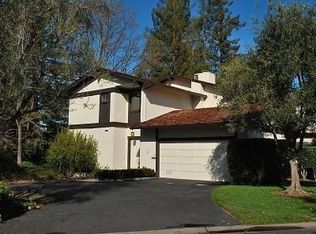 2470 Sharon Oaks Dr, Menlo Park, CA
