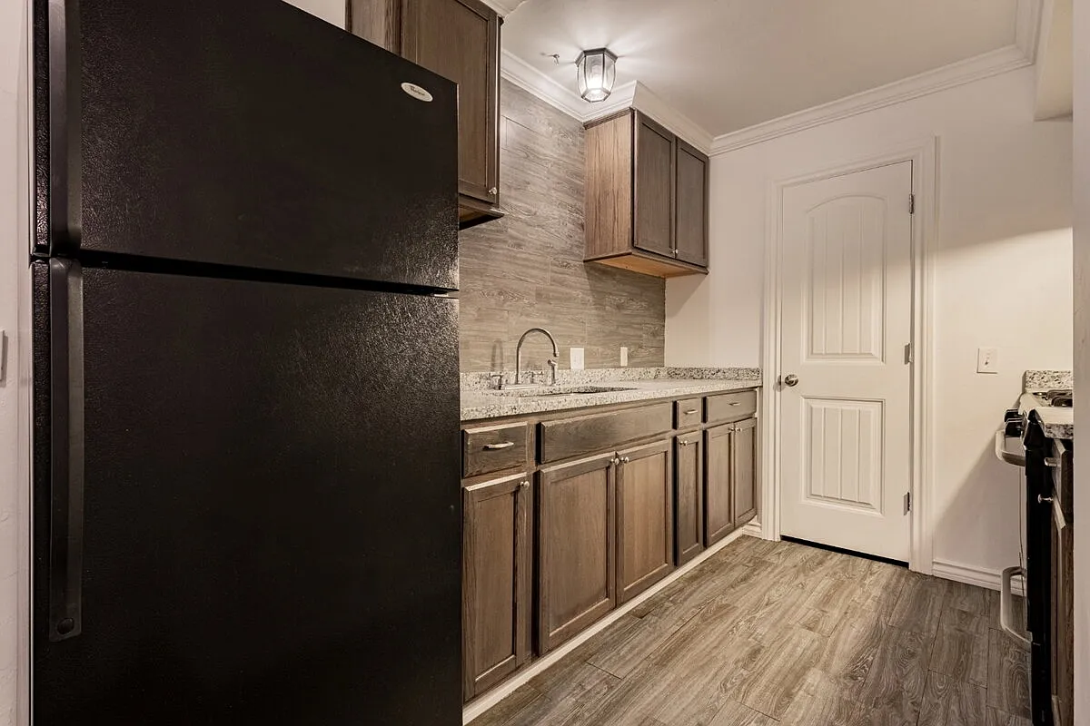 1 bed, 1.0 bath, 550 sqft, $800 — Photo 3