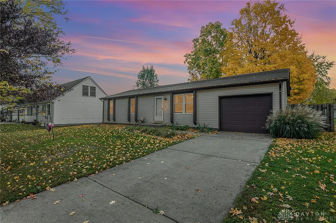106 Phelps Farm Cir photo 1