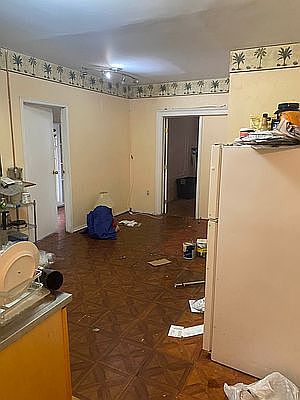 3rd image of 411 15th St APT A