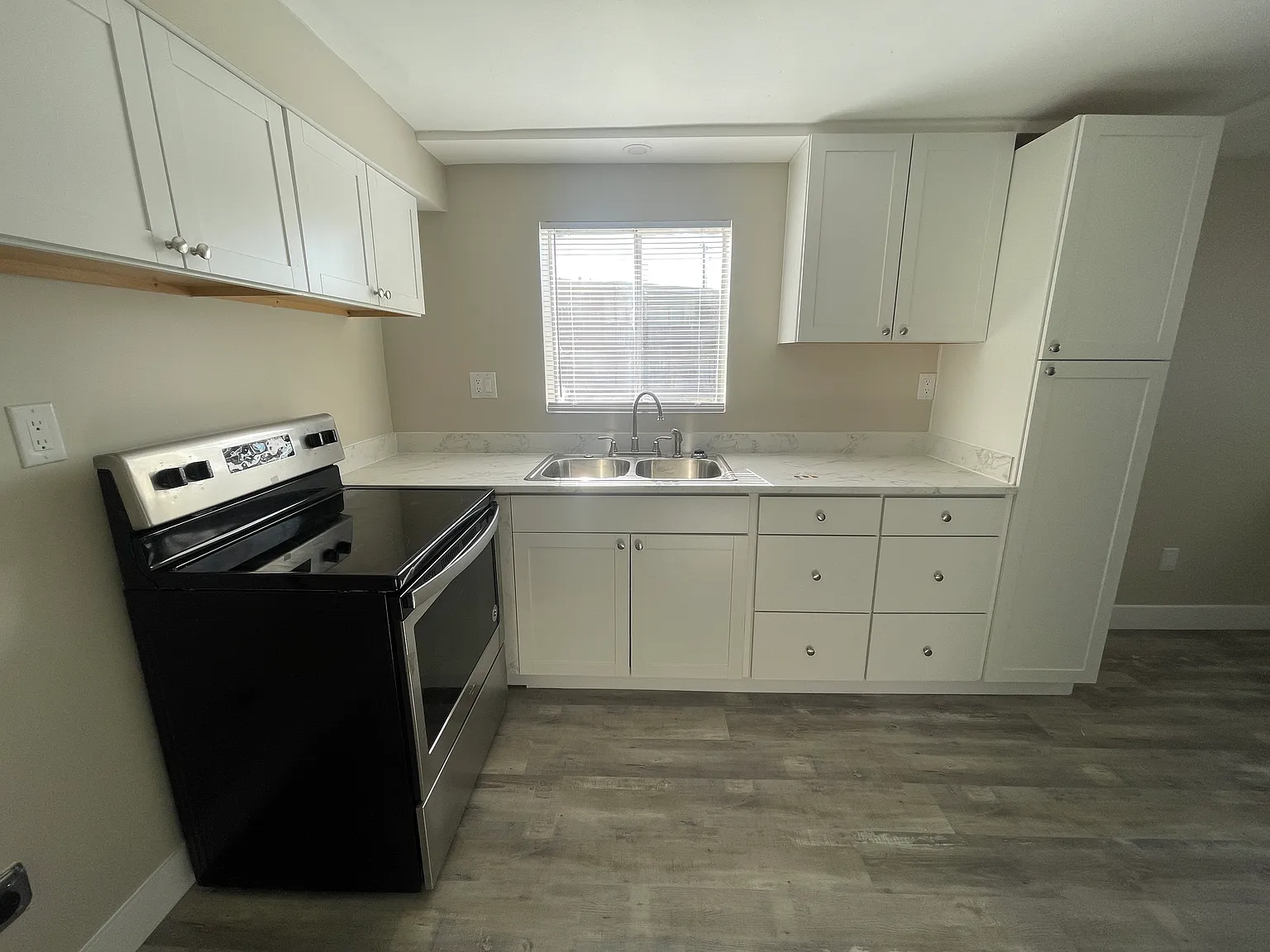 2 bed, 850 sqft, $1,250 — Photo 4