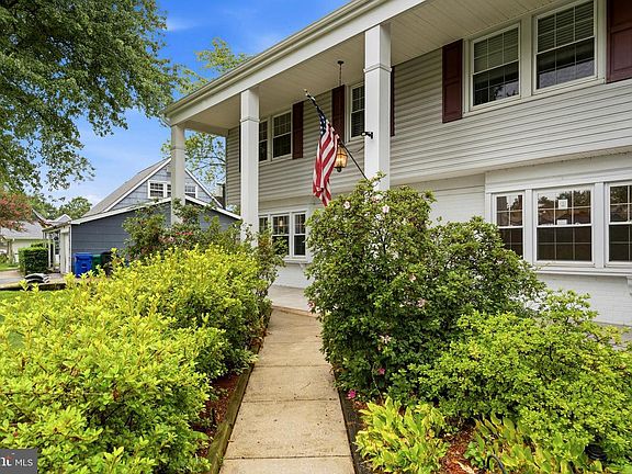 5th image of 3610 Mabank Ln
