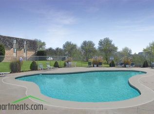 506 NW 55th Ter APT 11, Kansas City, MO 64118