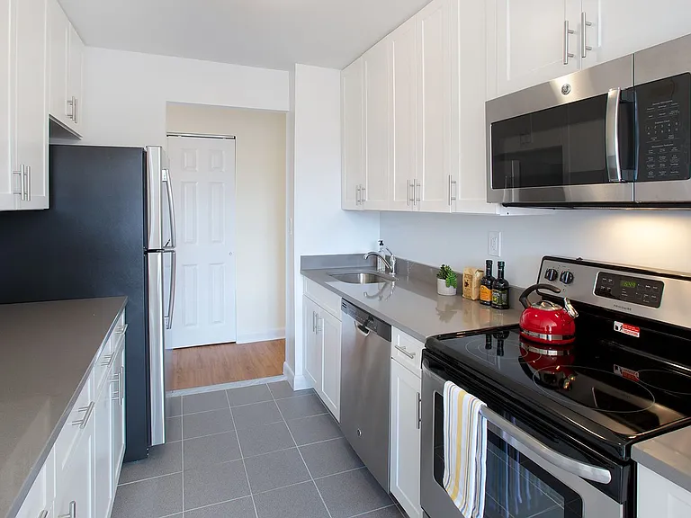 96-40 57th Ave #2 — Photo 7