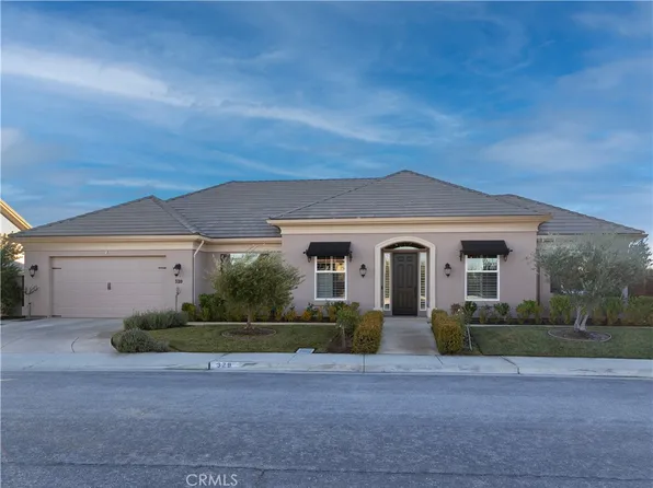 320 Cool Valley Dr, Paso Robles, CA 93446