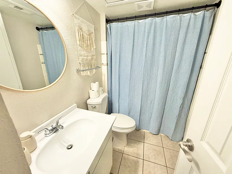 1905 W Morton St #19 — Photo 9