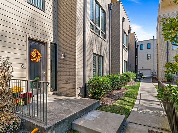 3rd image of 719 Douglas Ave Ste 8