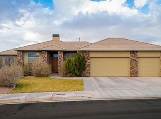 2934 S Circle Ridge Dr, St George, UT 84790