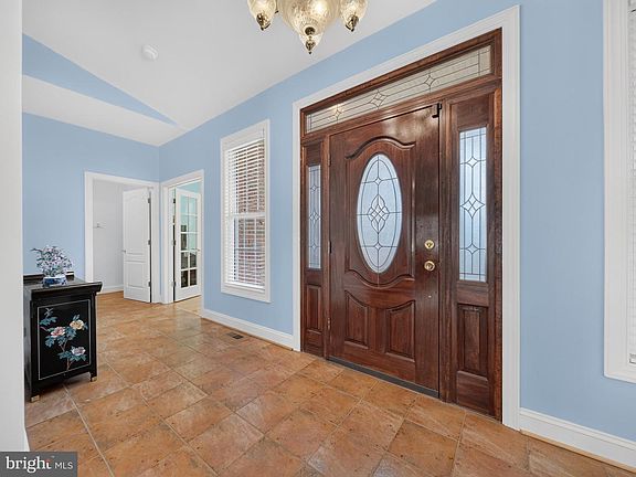5th image of 3440 Breconridge Dr