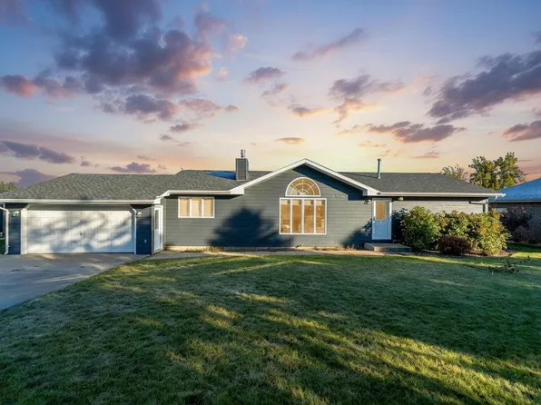 200 Best Point Dr, Madison, SD 57042