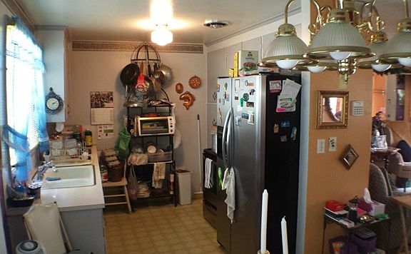 2nd image of 2001 S 17th St