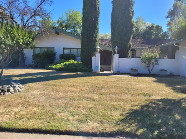 4247 Mapel Ln, Carmichael, CA 95608