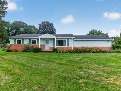 2736 Earl Lake Rd, Howell, MI, 48843