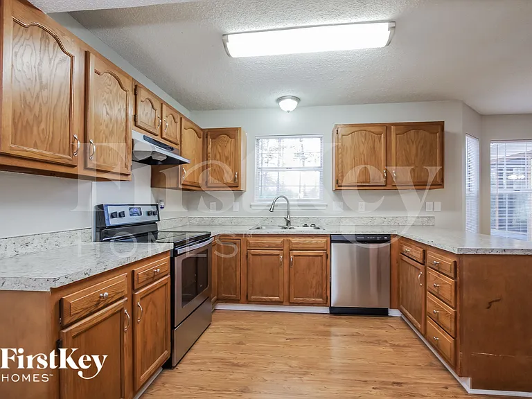 6904 Passeres Ct — Photo 8