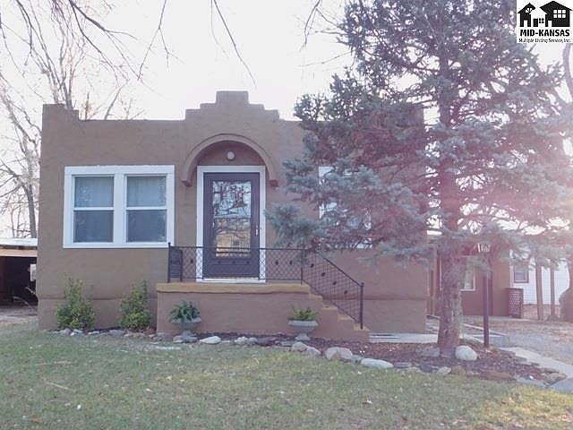 1st image of 1208 N Orchard Ave