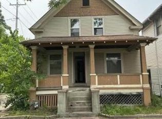 3119 N 13th St, Milwaukee, WI 53206