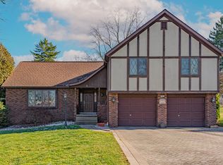 391 Meadow Rd, Irwin, PA 15642