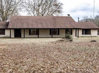 185 County Road 183, Carthage, TX 75633