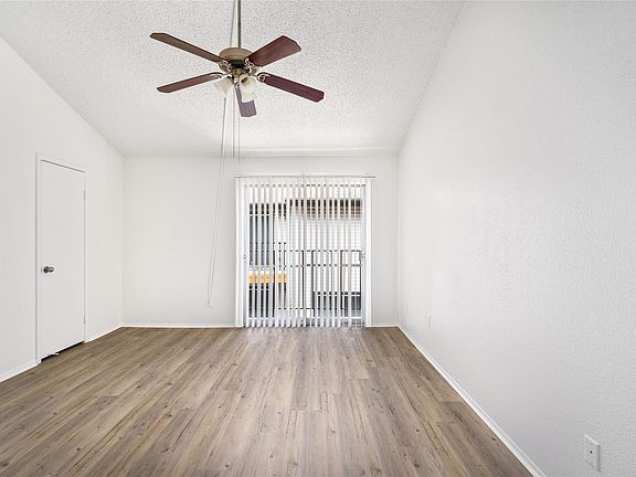 2nd image of 2110 Holly Hall St