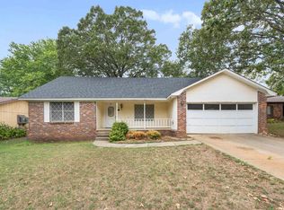 105 Heatherbrae Ct, Sherwood, AR 72120