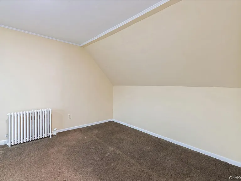 11 Deauville Pkwy — Photo 16