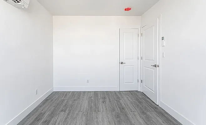 Rented by Oxford Property Group | media 8