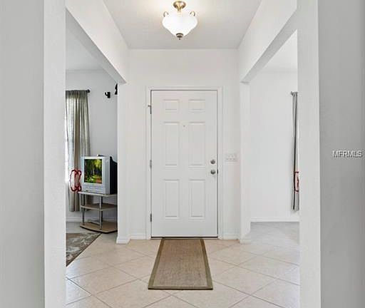 3rd image of 625 Grassy Stone Dr