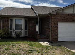 221 W 2nd St, Andover, KS 67002
