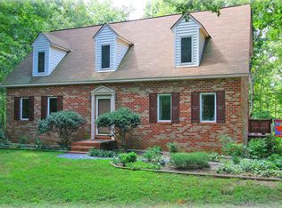 718 Quarterpath Ln, South Chesterfield, VA 23834