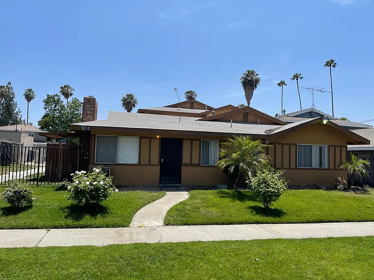 1874 Enterprise Ave #D — Photo 1