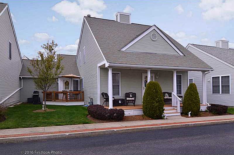 1st image of 109 Boylston Dr #109
