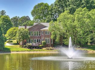 127 Summermore Dr, Charlotte, NC 28270