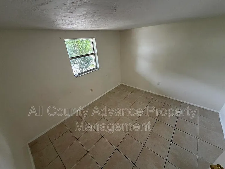 6120 Indiana Ave — Photo 5