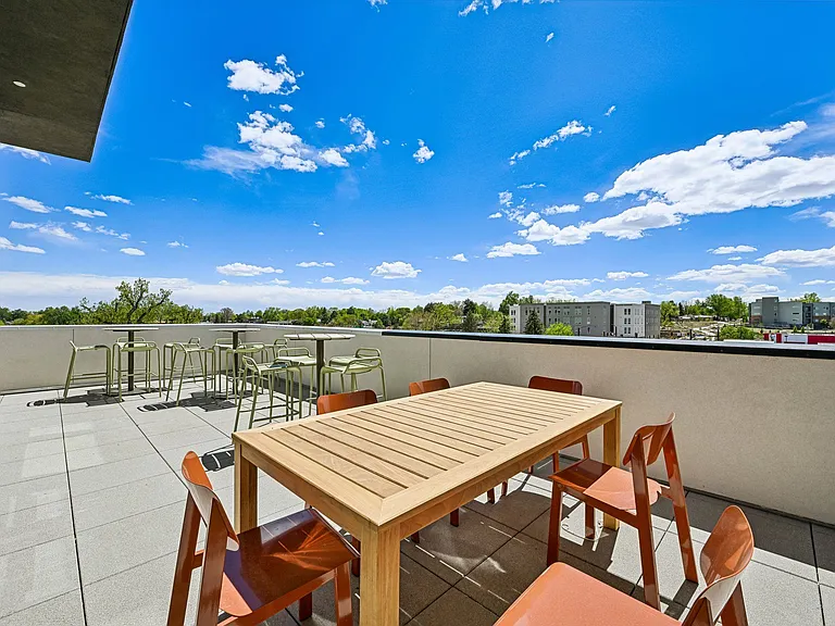 Ralston Commons — Photo 25