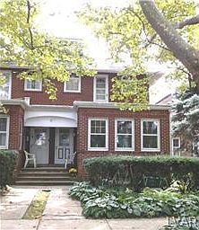 2nd image of 2146 W Allen St #2