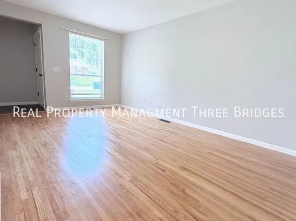 5245 Ville Anita Ct #5245, Hazelwood, MO 63042