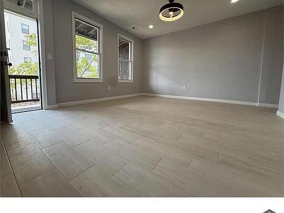 4th image of 1354 Girard St NW #A