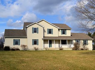 1120 Carry Back Dr SW, Pataskala, OH 43062